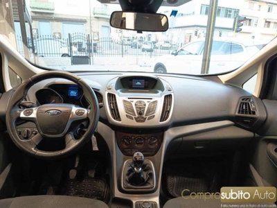 Ford C-Max 1.6 TDCi 95CV Titanium (13)
