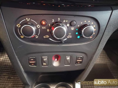Dacia Sandero 1.2 GPL 75CV Ambiance (9)