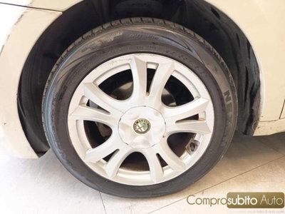 Alfa Romeo MiTo 1.4 105 CV M.air S&S Distinctive (14)