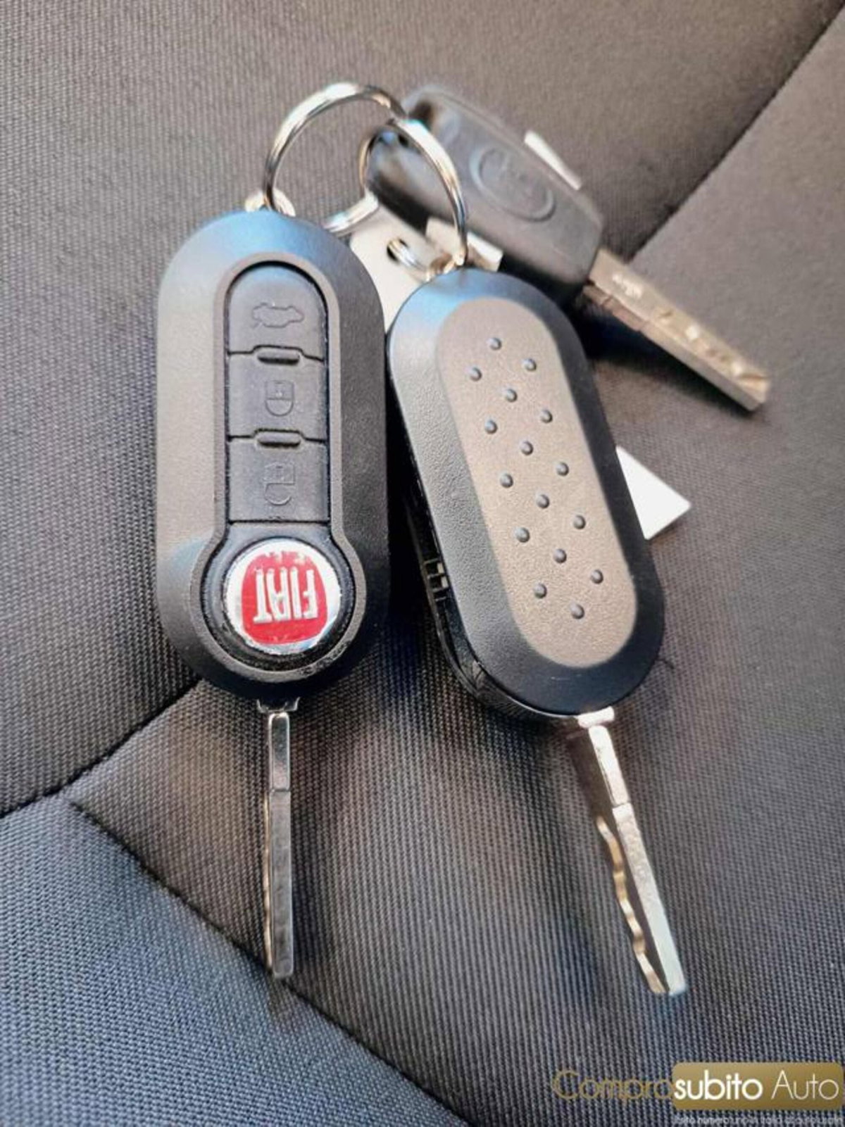 Fiat 500 1.0 Hybrid Red (18)