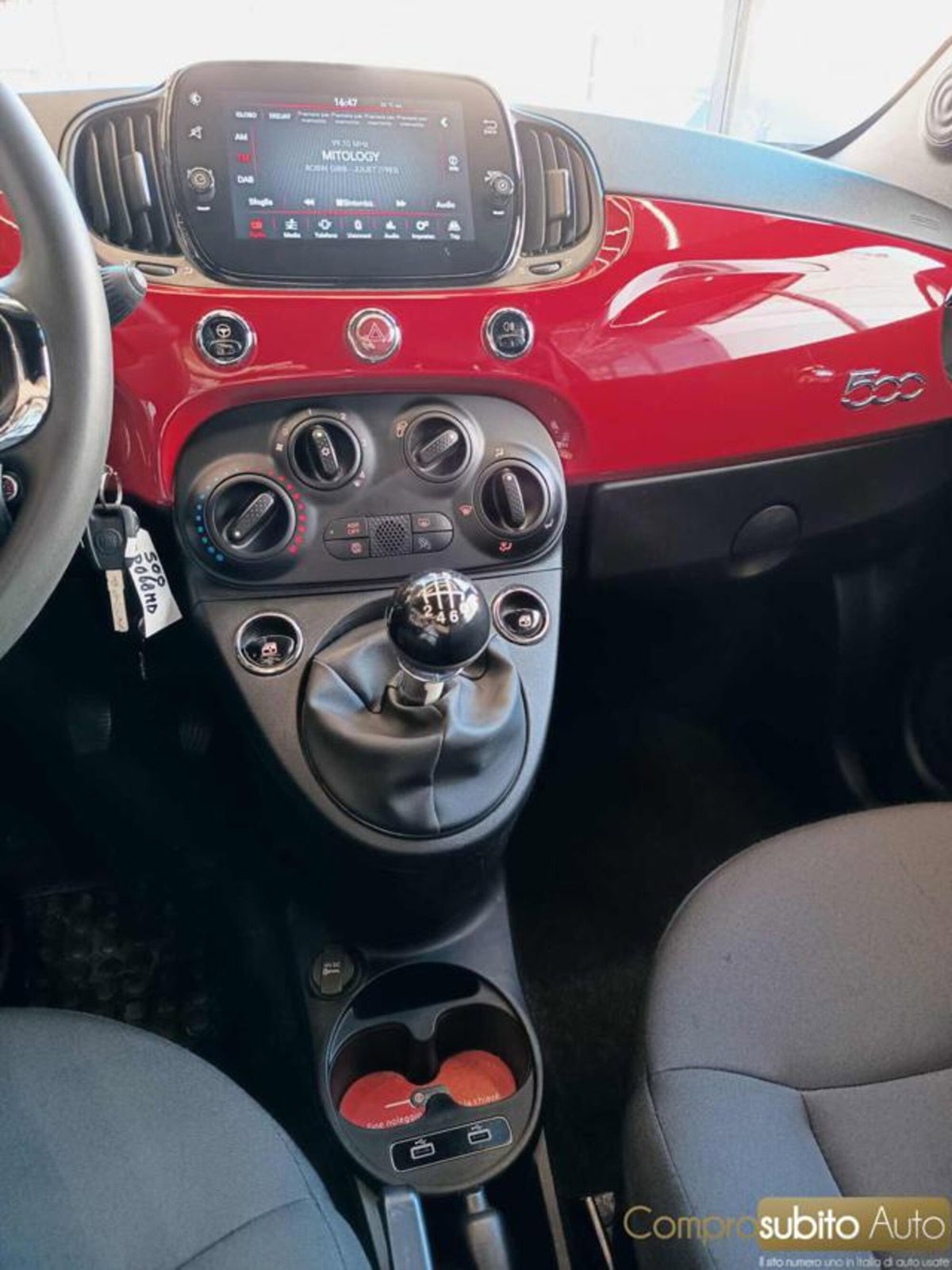 Fiat 500 1.0 Hybrid Red (19)