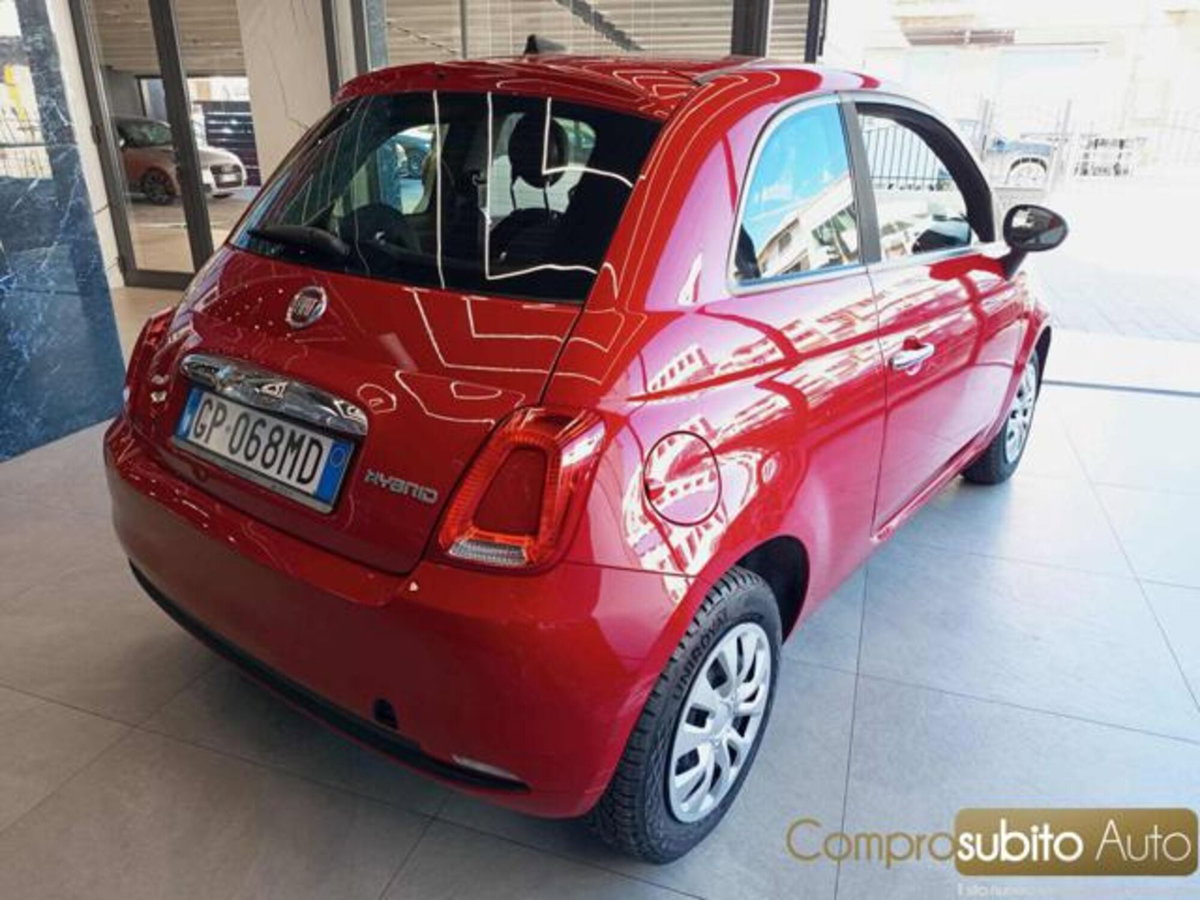 Fiat 500 1.0 Hybrid Red (4)