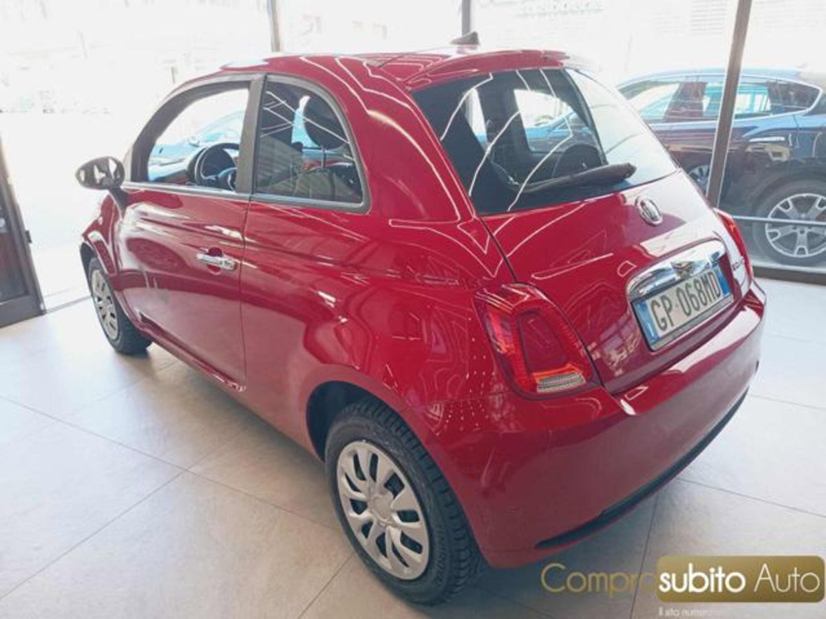Fiat 500 1.0 Hybrid Red (8)