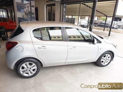 Opel Corsa 1.2 5 porte Edition (6)
