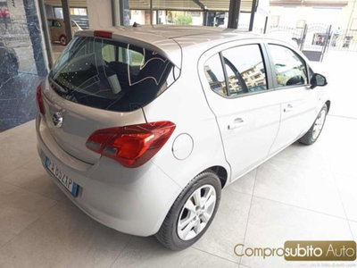 Opel Corsa 1.2 5 porte Edition (8)