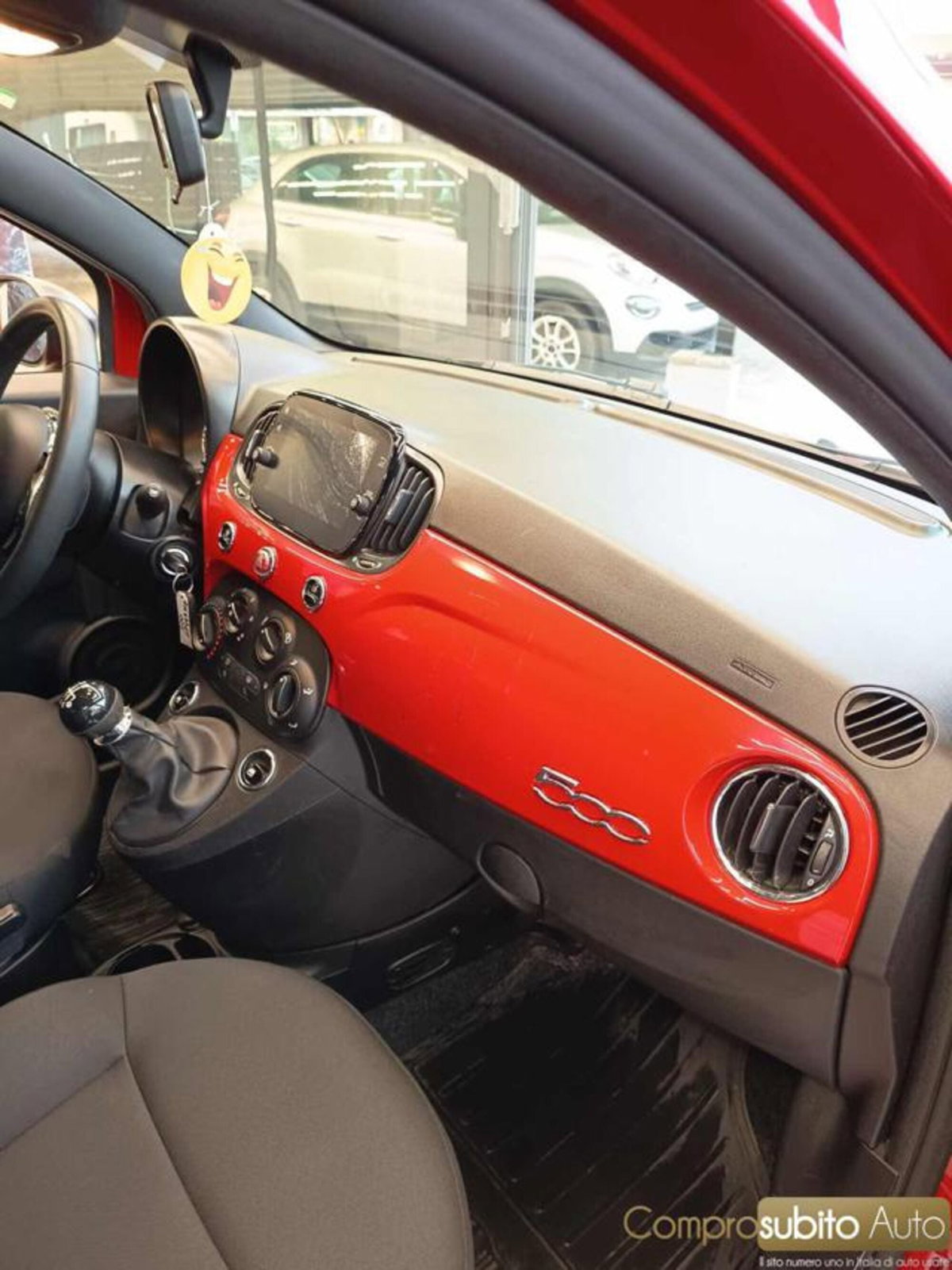 Fiat 500 1.0 Hybrid Red (12)