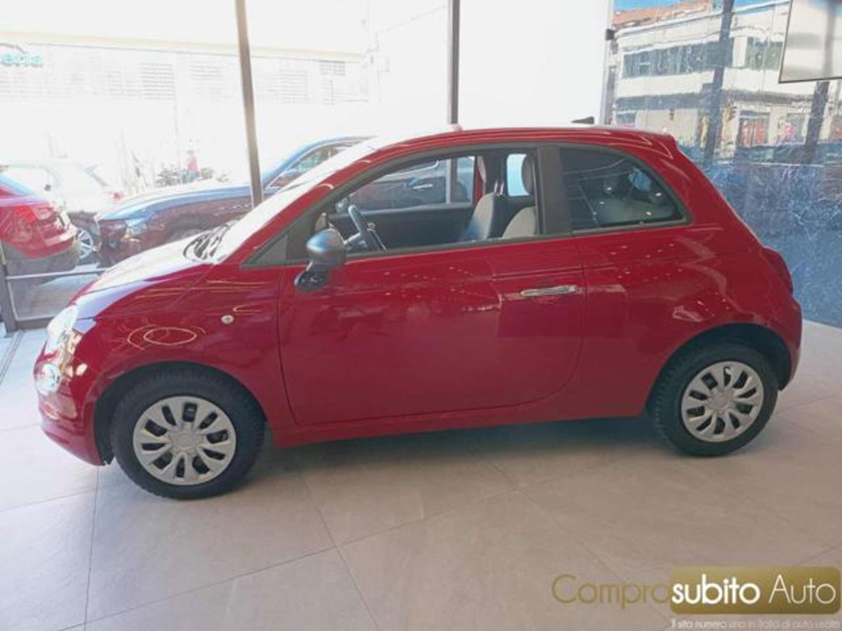 Fiat 500 1.0 Hybrid Red (8)