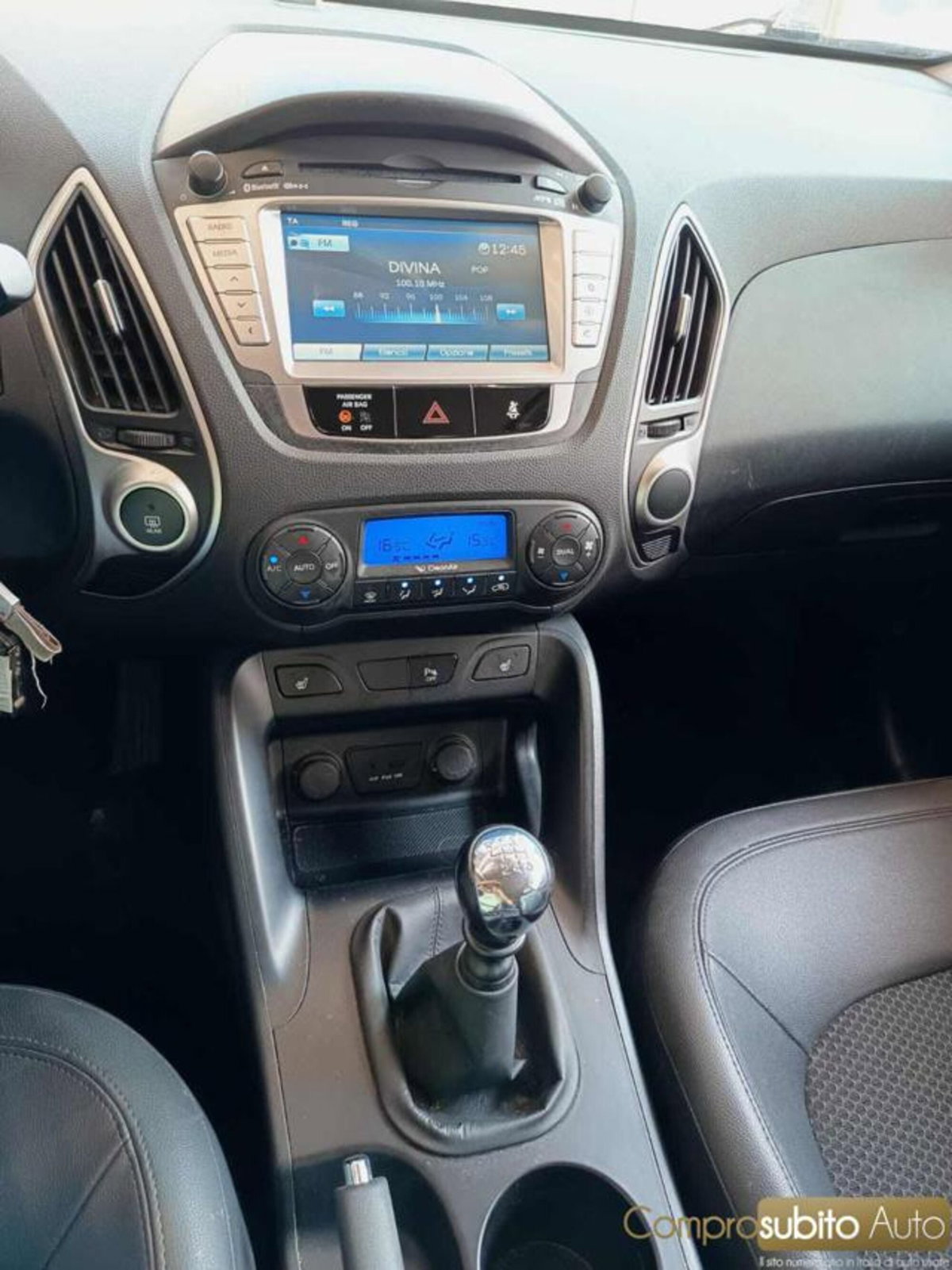 Hyundai ix35 1.7 CRDi 2WD Comfort (12)