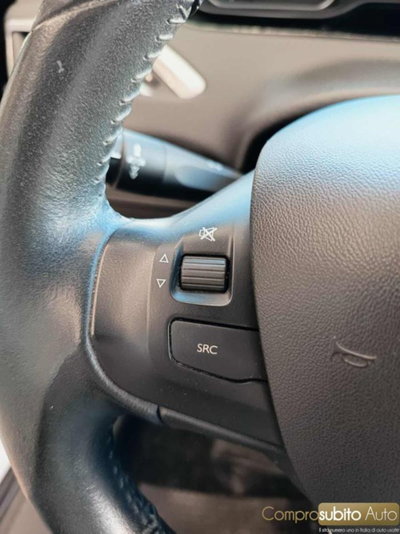 Peugeot 2008 Turbo 110 S&S Allure (16)