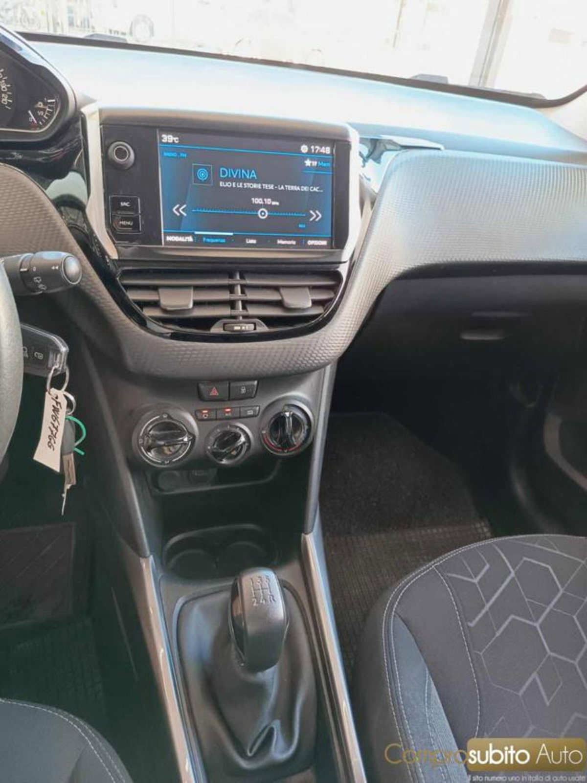Peugeot 2008 Turbo 110 S&S Allure (20)