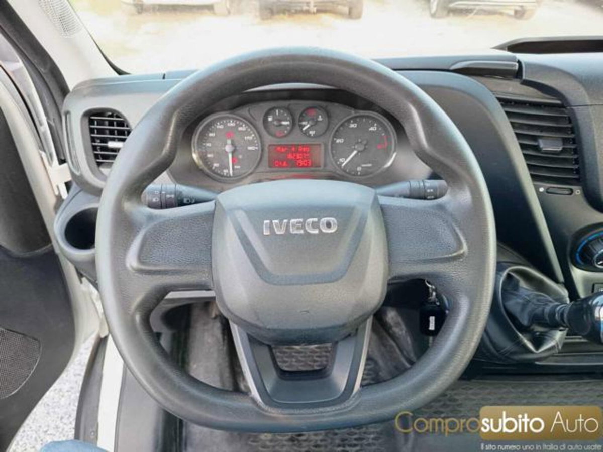 Iveco Daily Furgone 33S16HV 2.3 HPT PC-TN Furgone (19)