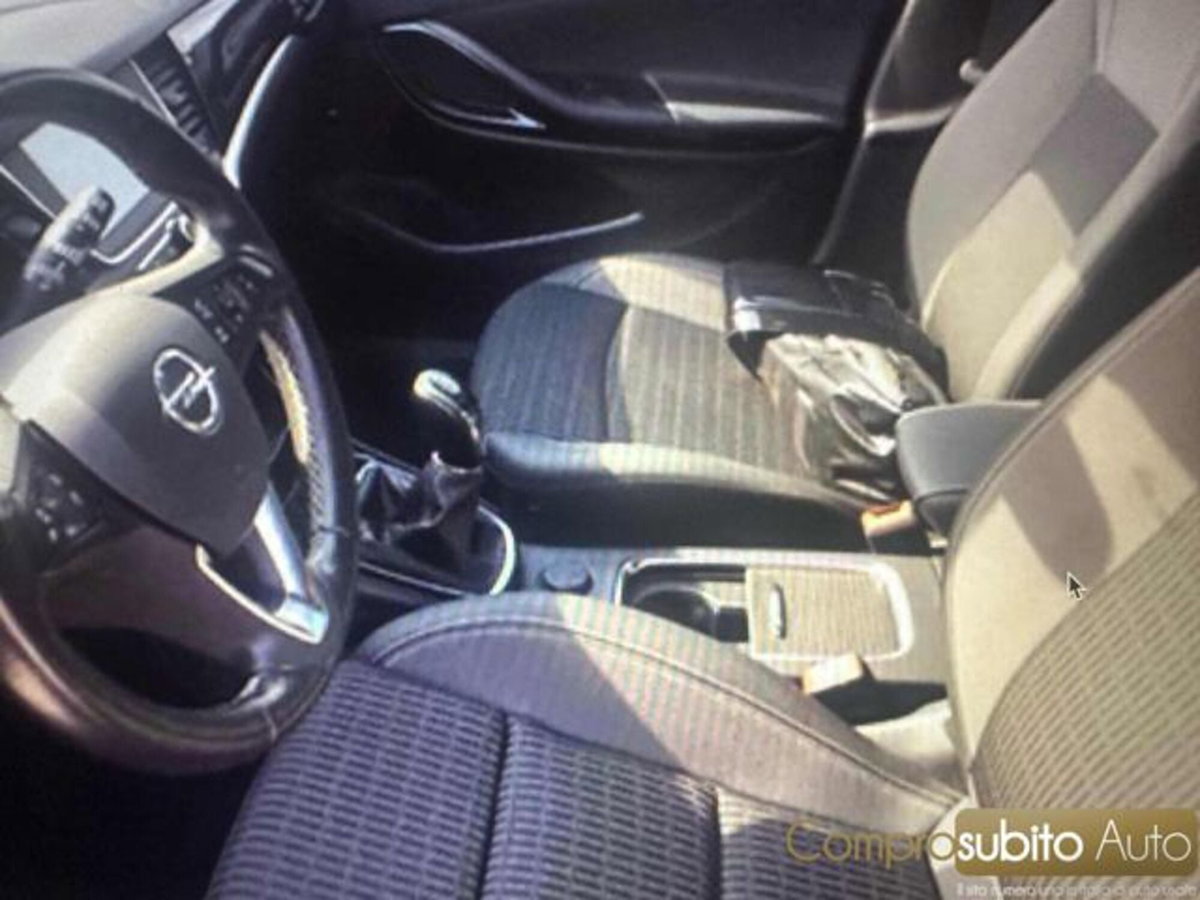 Opel Astra 1.5 CDTI 105 CV S&S 5 porte Business Elegance (10)