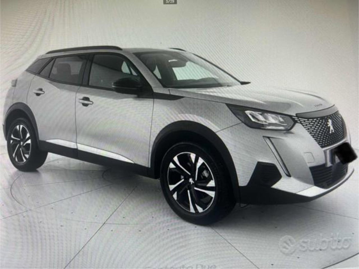 Peugeot 2008 BlueHDi 130 S&S EAT8 Allure Pack (2)