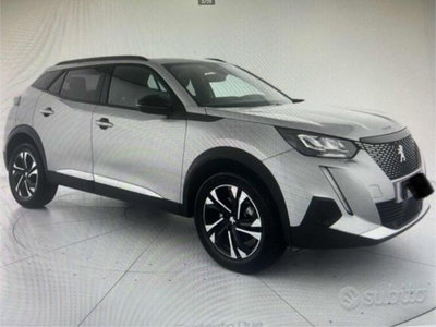 Peugeot 2008 BlueHDi 130 S&S EAT8 Allure Pack (2)