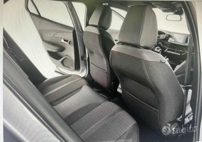 Peugeot 2008 BlueHDi 130 S&S EAT8 Allure Pack (8)
