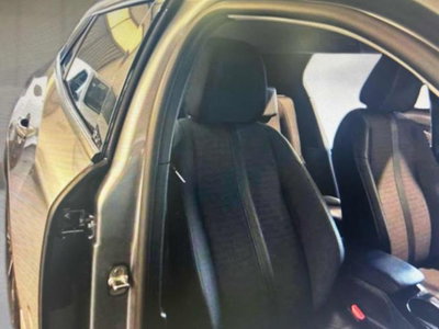 Peugeot 2008 BlueHDi 130 S&S EAT8 Allure Pack (8)