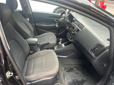 Kia Rio 1.1 CRDi 5p. Cool (10)