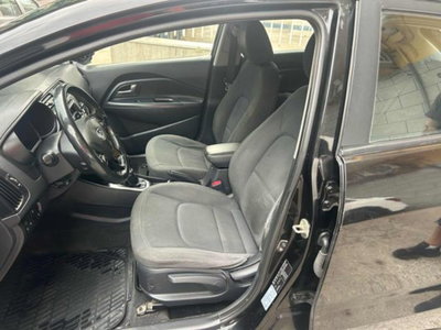 Kia Rio 1.1 CRDi 5p. Cool (9)