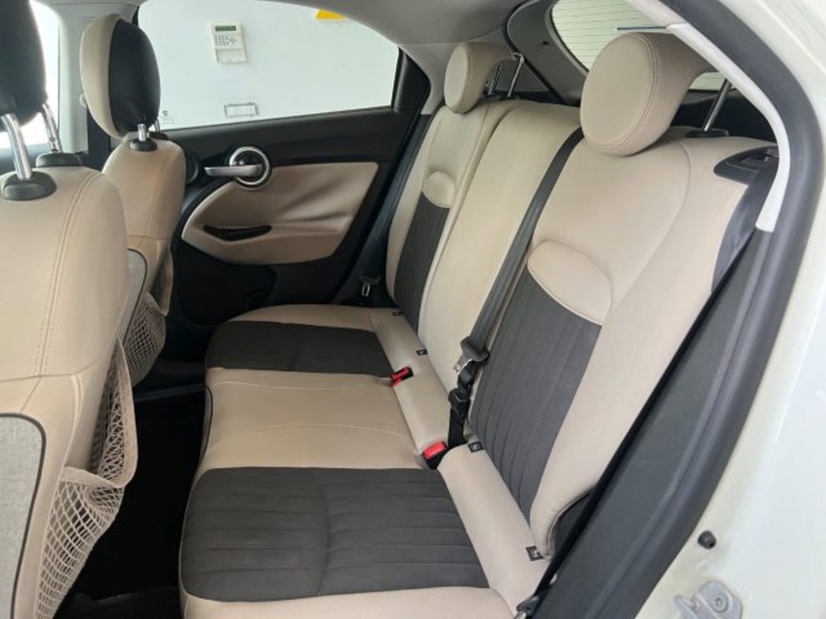 Fiat 500X 1.6 MultiJet 120 CV Lounge (17)