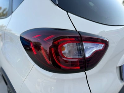 Renault Captur 1.5 dCi 8V 90 CV EDC Energy R-Link (9)