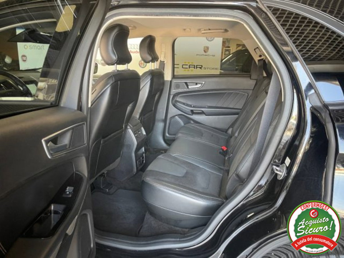 Ford Edge 2.0 TDCI 210 CV AWD S&S Powershift ST Line (17)