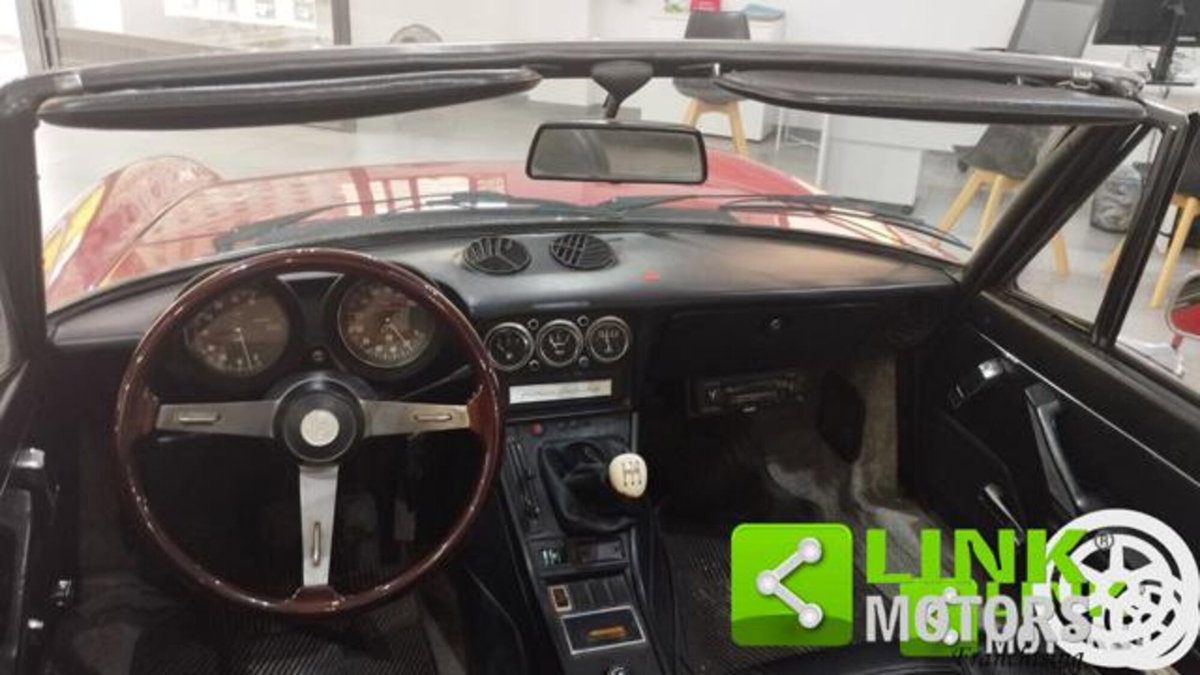 Alfa Romeo Spider 2.0 Veloce (13)