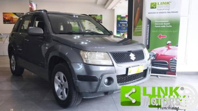 Suzuki Grand Vitara 1.9 DDiS 5 porte Executive (3)