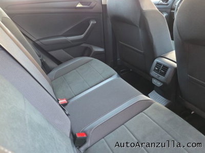 Volkswagen T-Roc 2.0 tdi Style 4motion 150cv dsg (17)