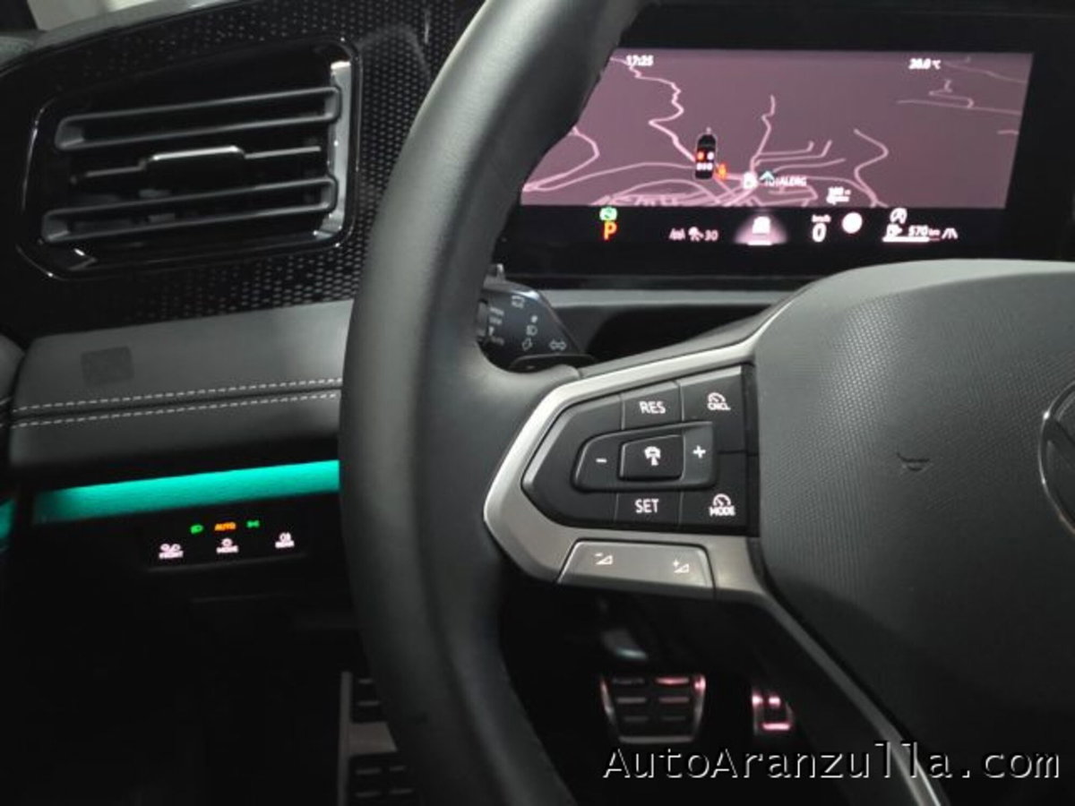 Volkswagen Tiguan 2.0 tdi Life 150cv dsg (12)
