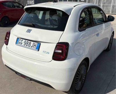 Fiat 500e Icon Berlina 42 kWh (5)