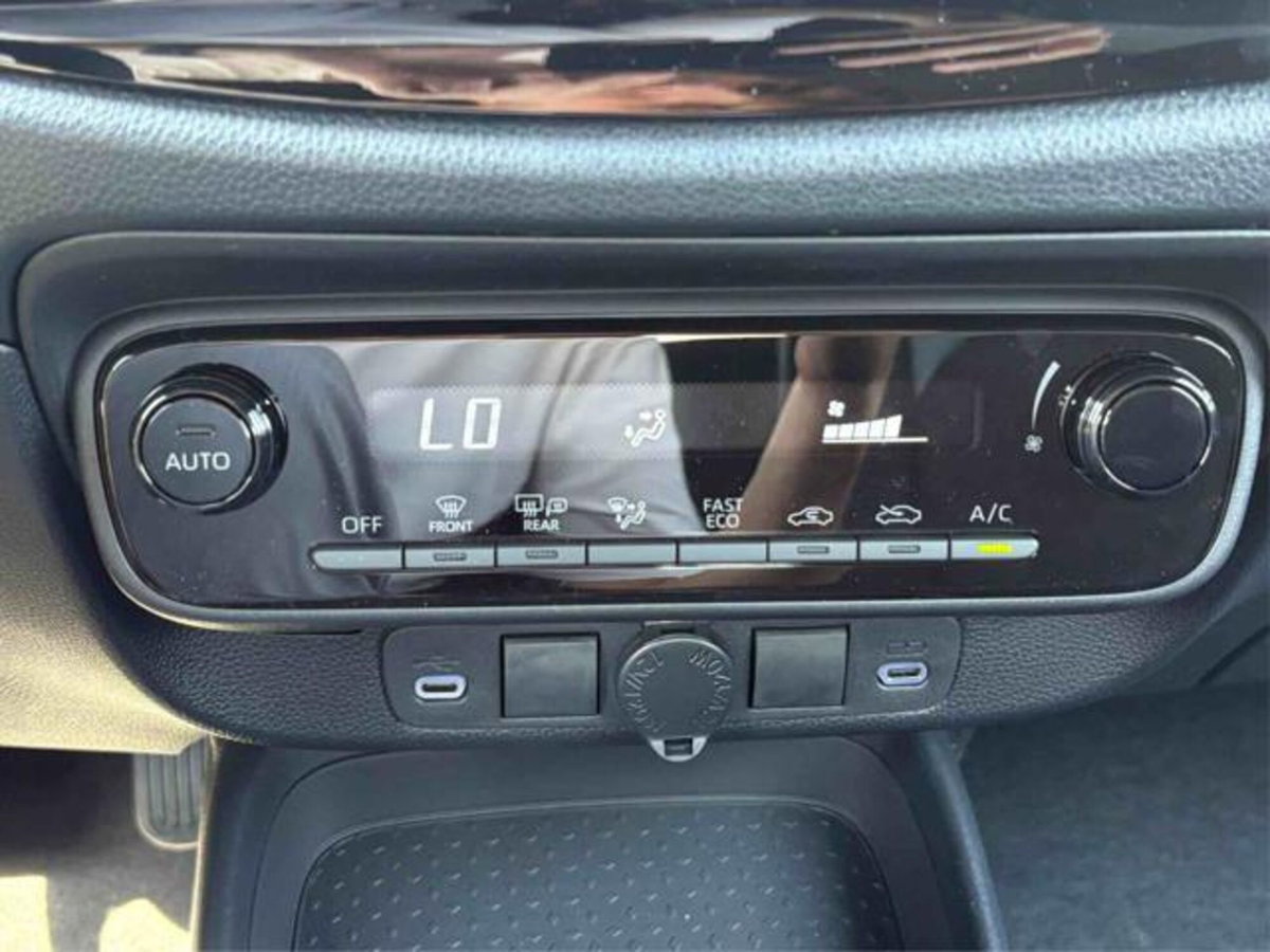 Toyota Aygo X 1.5 hybrid e-cvt (19)