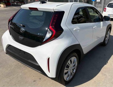 Toyota Aygo X 1.5 hybrid e-cvt (5)