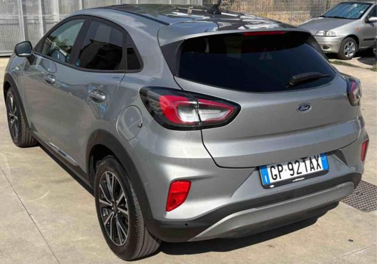 Ford Puma 1.0 EcoBoost Hybrid 125 CV S&S aut. Titanium Design (3)