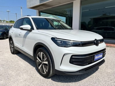 Volkswagen Tiguan 1.5 tsi ehybrid Edition 204cv dsg (4)