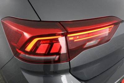 Volkswagen T-Roc 1.5 tsi Life dsg (10)