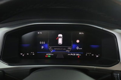 Volkswagen T-Roc 1.5 tsi Life dsg (7)