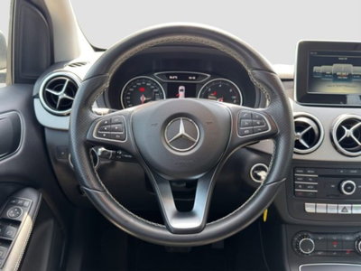 Mercedes-Benz CLA Shooting Brake 180 d Automatic Sport (13)