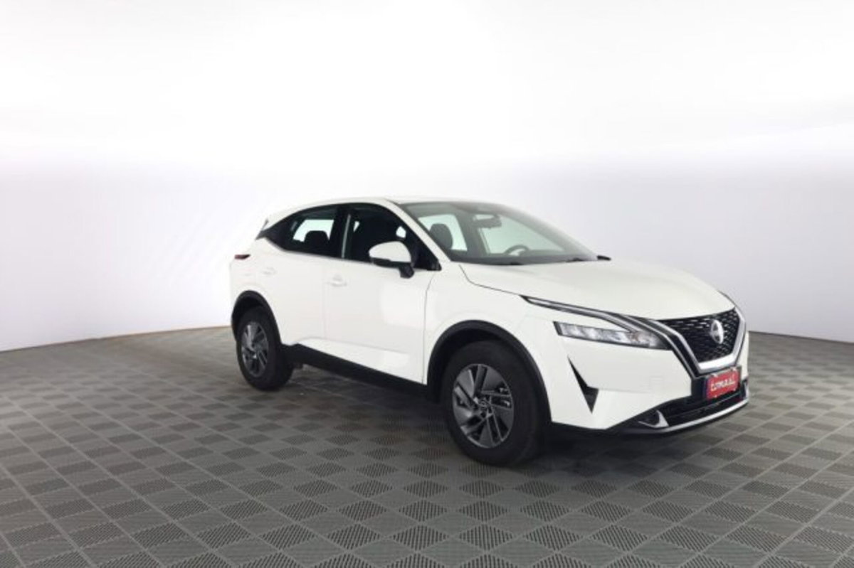 Nissan Qashqai 1.3 mhev Business 2wd 158cv xtronic (2)