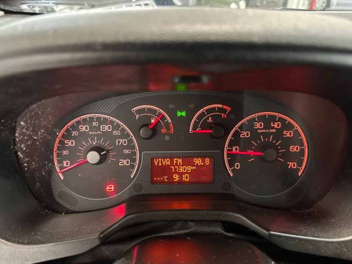 Peugeot Bipper 1.3 HDi 75 FAP Stop&Start Active (7)