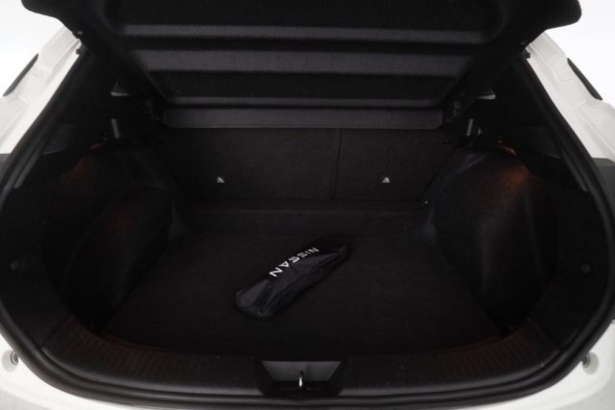 Nissan Qashqai 1.3 mhev Business 2wd 158cv xtronic (14)