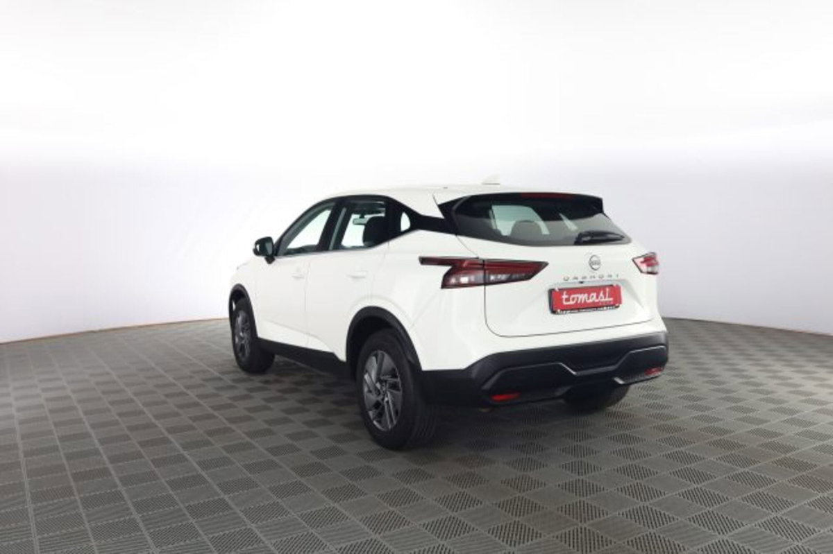 Nissan Qashqai 1.3 mhev Business 2wd 158cv xtronic (6)