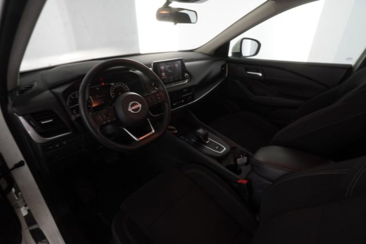 Nissan Qashqai 1.3 mhev Business 2wd 158cv xtronic (9)