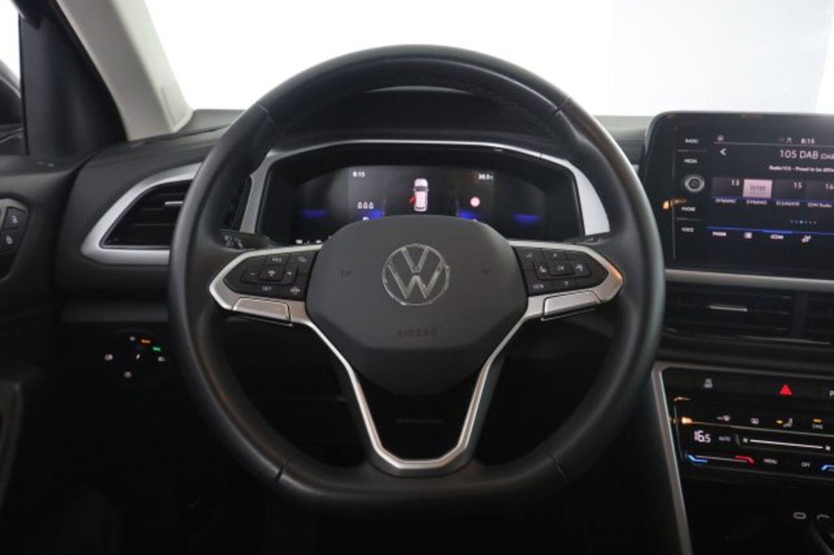 Volkswagen T-Roc 1.5 tsi Life dsg (5)