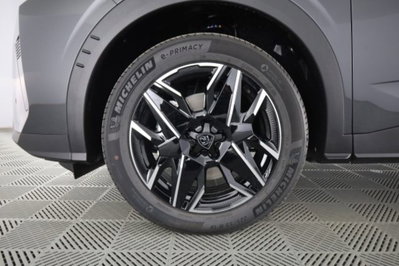 Peugeot 5008 1.2 hybrid GT 145cv 5p.ti e-dcs6 (16)