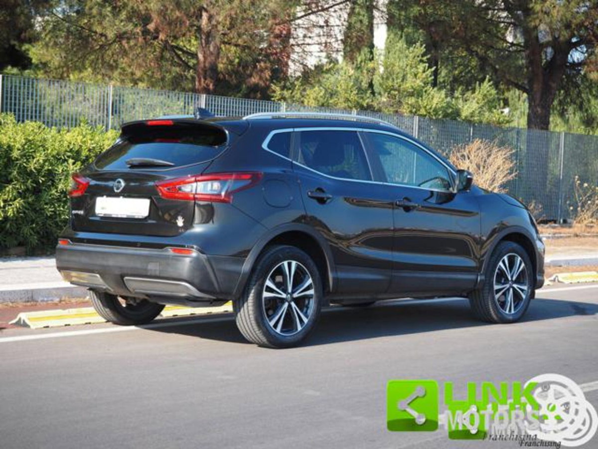 Nissan Qashqai 1.5 dCi 115 CV N-Connecta (2)