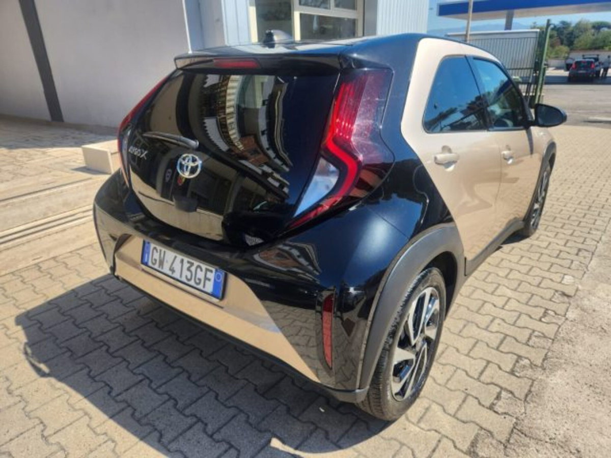 Toyota Aygo X 1.0 VVT-i 72 CV 5p. Undercover S-CVT (6)
