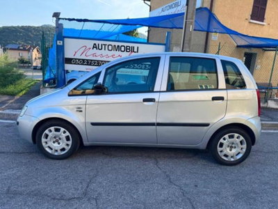 Fiat Idea 1.2 16V BlackLabel (4)