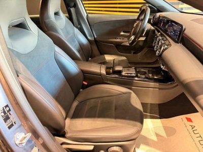 Mercedes-Benz Classe A Sedan 180 d AMG Line Premium Plus auto (18)