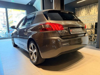 Peugeot 308 BlueHDi 130 S&S EAT8 Tech Edition (4)