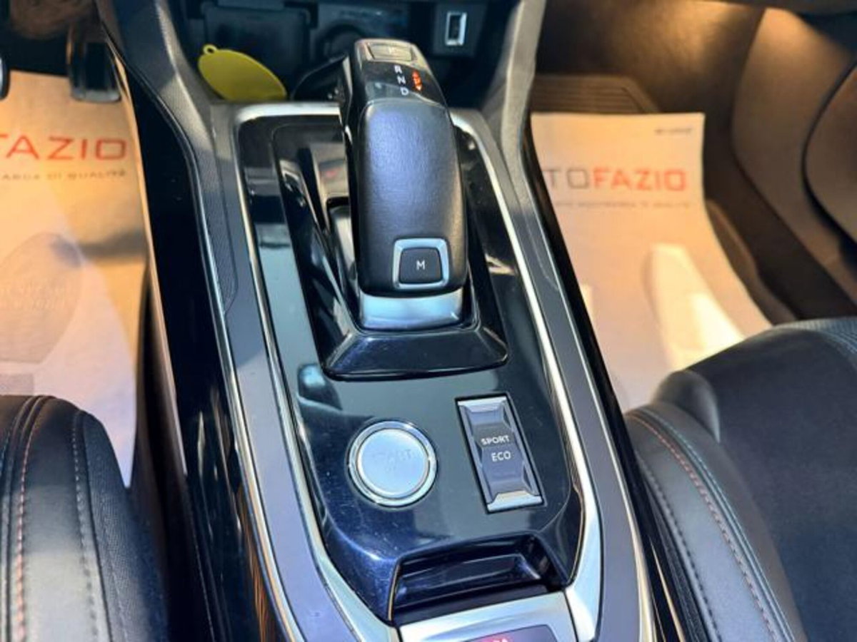 Peugeot 308 BlueHDi 130 S&S EAT8 Tech Edition (8)